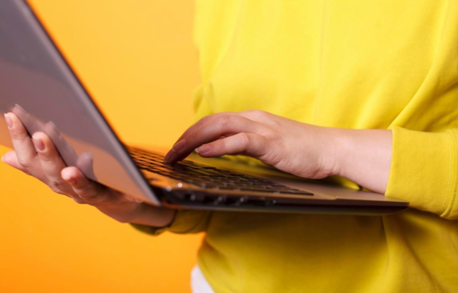 Students collaborating on blockchain concepts in interactive learning environment